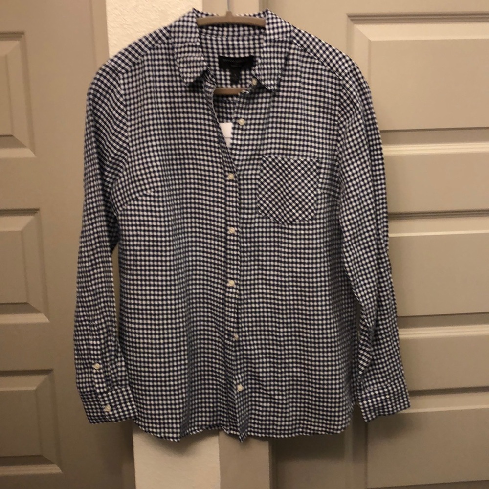Banana Republic Class Fit Gingham Button Down
